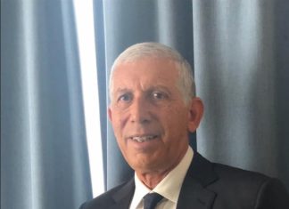 אהרון וינקלר והכדורגל שמחנך